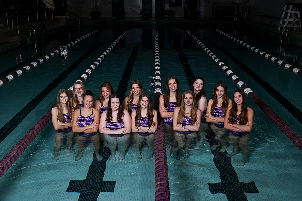 2024-2025 Varsity Girls Swim Team
